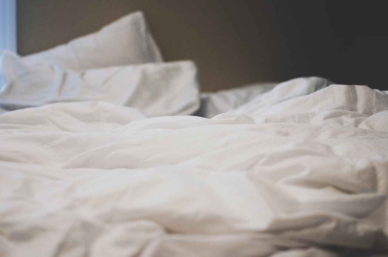 Space-Saving Double Bed Designs