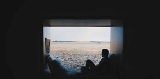 Diwan Bed Designs with Storage: Practical and Stylish Choices Diwan Bed Designs with Storage: Practical and Stylish Choices