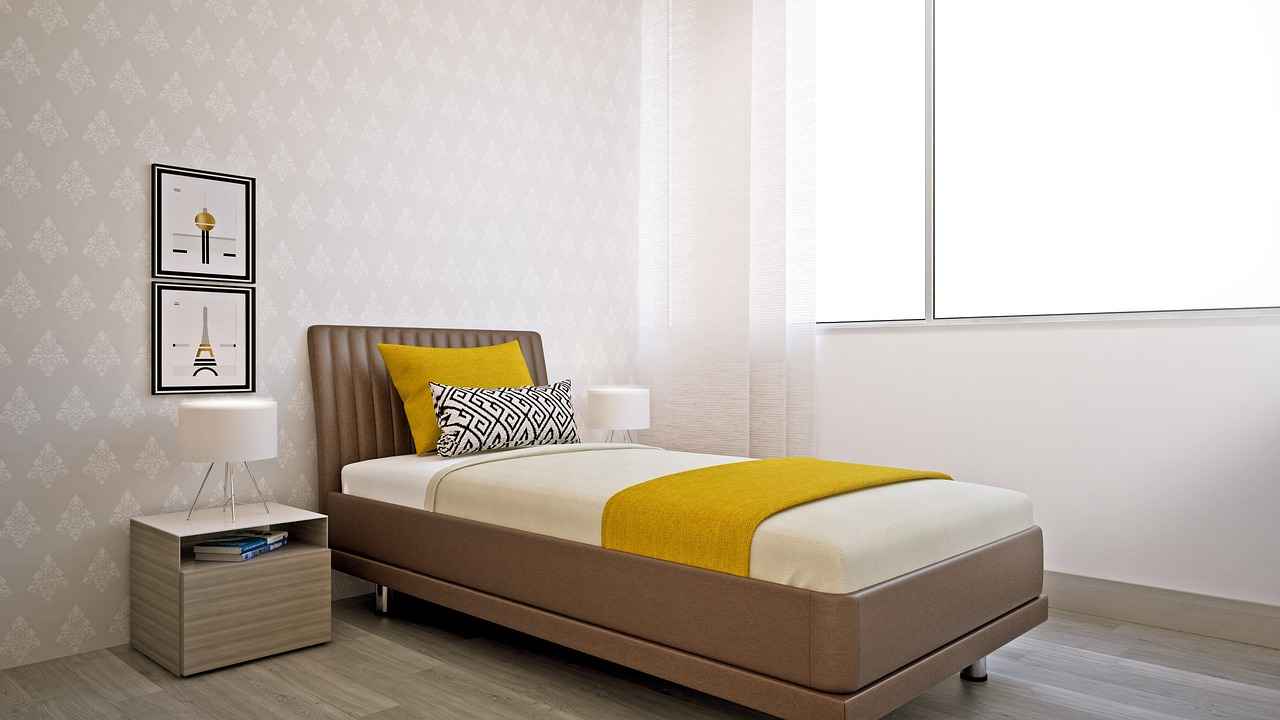 Double Bed Room Design Ideas: How to Make Your Bedroom Bigger and Cozier 5 5. Cozy Bedding and Textiles