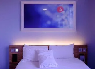 Elegant Bed Head Wall Design for a Modern Bedroom Look Elegant Bed Head Wall Design for a Modern Bedroom Look