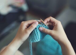 Handmade Wooden Bed Design Ideas for Unique and Timeless Appeal Handmade Wooden Bed Design Ideas for Unique and Timeless Appeal