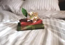 Round Bed Design Ideas for a Unique Bedroom Look Round Bed Design Ideas for a Unique Bedroom Look