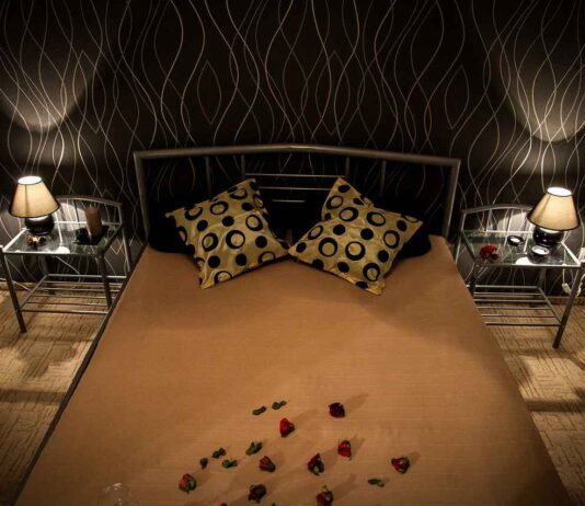 Top 10 Modern Bed Designs for Spacious and Stylish Bedrooms # Top 10 Modern Bed Designs for Spacious and Stylish Bedrooms Top 10 Modern Bed Designs for Spacious and Stylish Bedrooms # Top 10 Modern Bed Designs for Spacious and Stylish Bedrooms