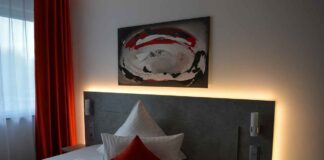 Trendy Bed Back Design Ideas for Modern Bedrooms Trendy Bed Back Design Ideas for Modern Bedrooms