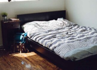 Trendy Bed Designs for 2025: What’s In and What’s Out Trendy Bed Designs for 2025: What’s In and What’s Out