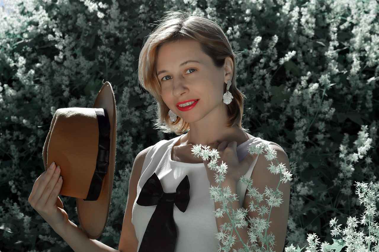 Trendy & Stylish Double Bed Headboard Design Inspirations 8 Incorporating Technology into Headboard Designs