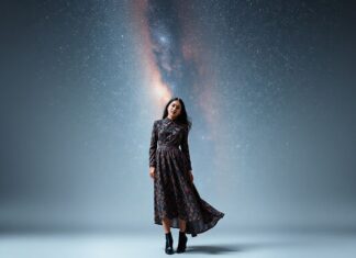 The Intersection of Fashion and Astronomy: Styling the Cosmos The Intersection of Fashion and Astronomy: Dressing the Cosmos